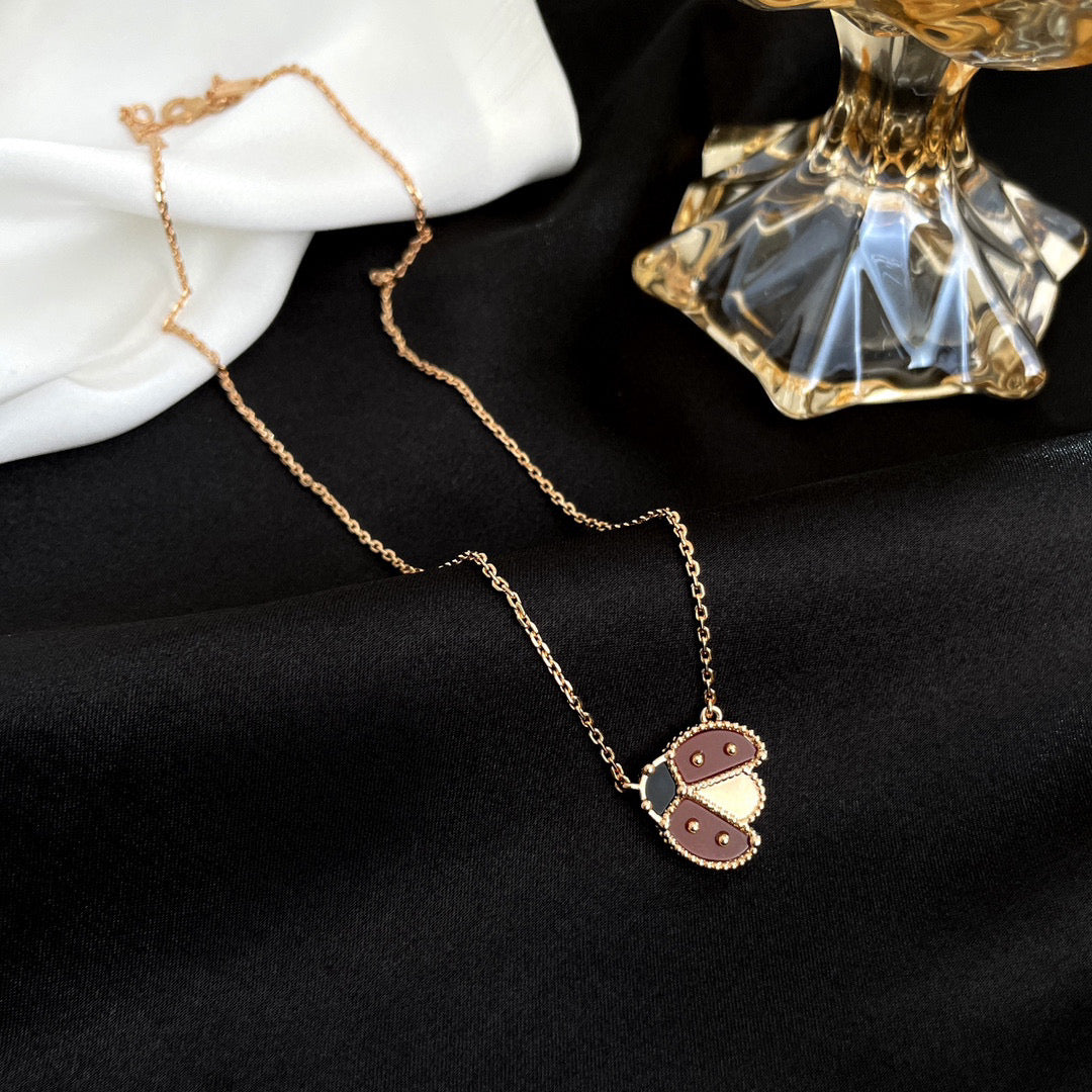 [AuraEcho]LUCKY  CARNELIANS LADYBUG NECKLACE