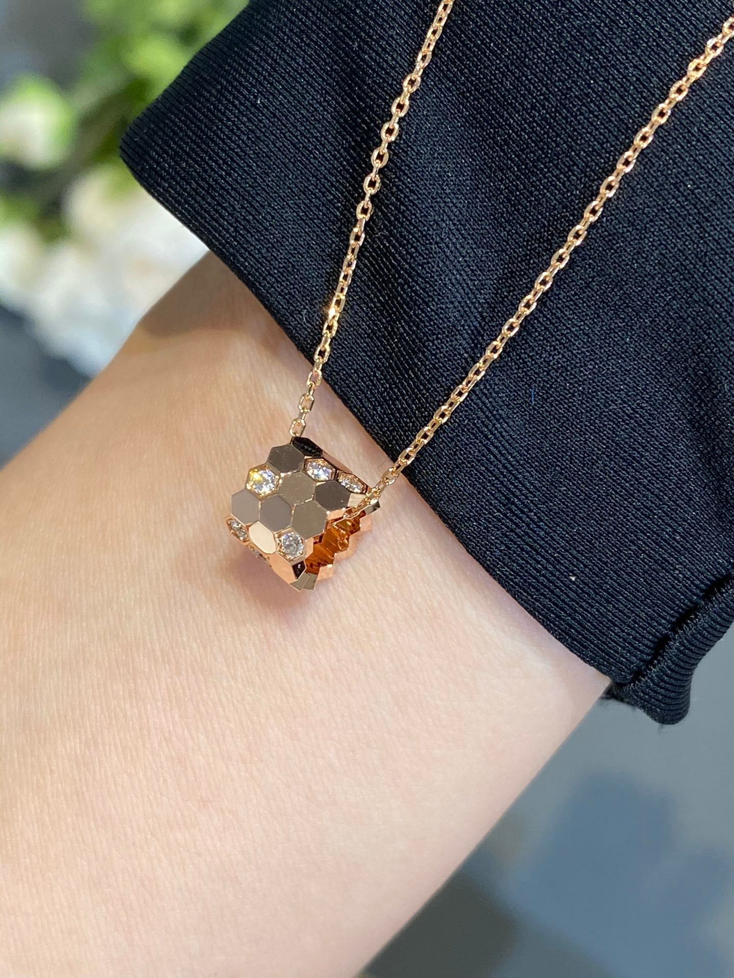 [AuraEcho]BEE LOVE DIAMOND NECKLACE