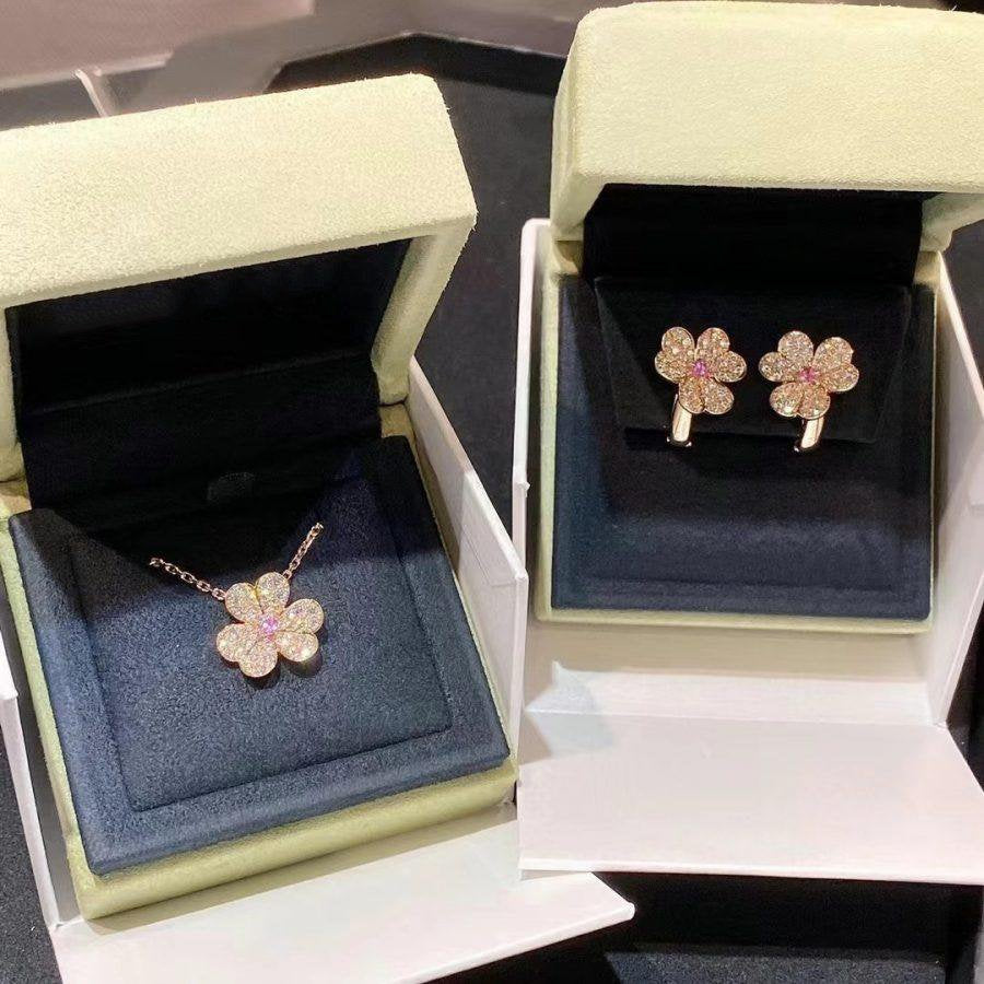 [AuraEcho]FRIVOLE ROSE GOLD FLOWER DIAMOND NECKLACE