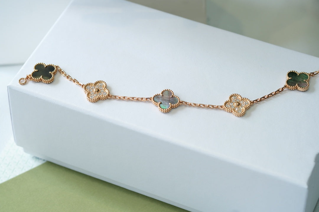 [AuraEcho]CLOVER 5 MOTIFS DARK MOP AND DIAMONDS PINK GOLD BRACELET