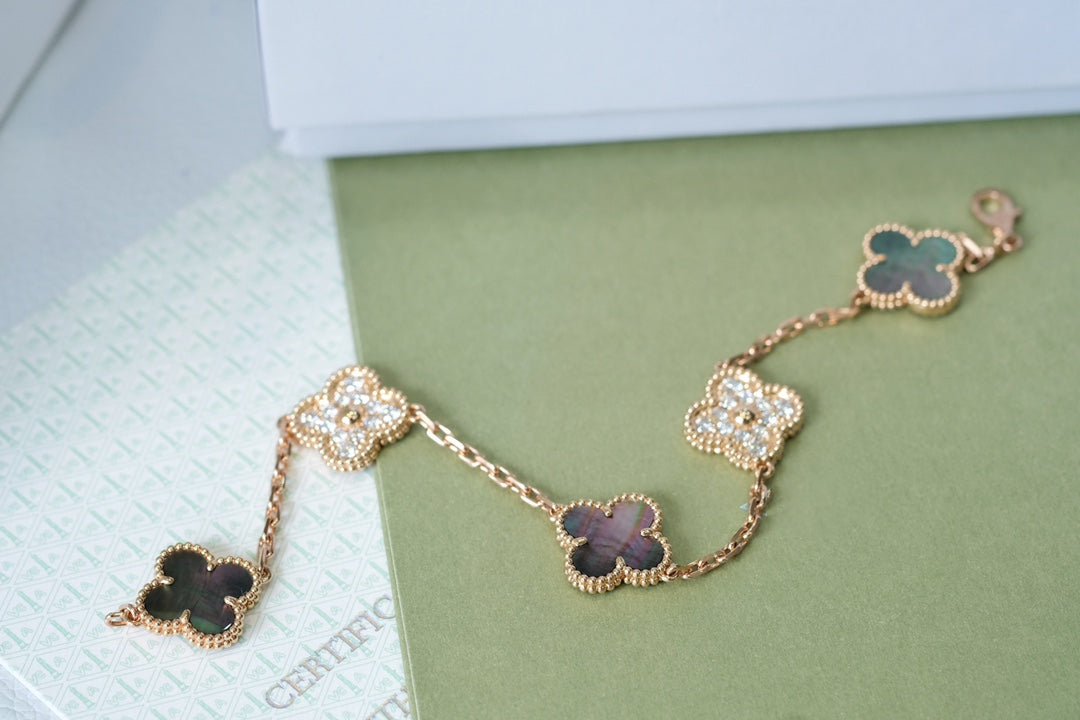 [AuraEcho]CLOVER 5 MOTIFS DARK MOP AND DIAMONDS PINK GOLD BRACELET